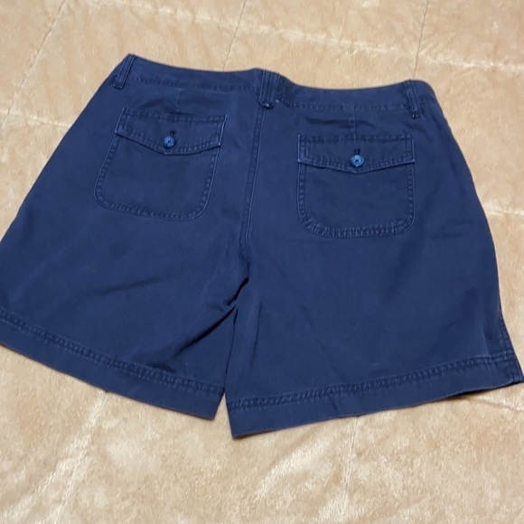 Eddie Bauer navy Blue Shorts - Picture 4 of 10